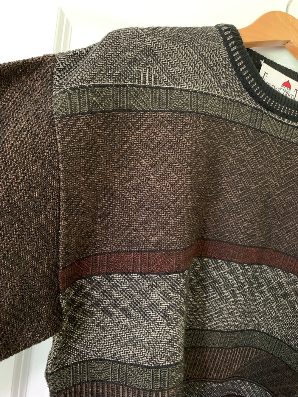 Florence Tricot Sweater Made in Italy Geometric Pattern Subtle Sharp WoolBlend - Picture 4 of 5